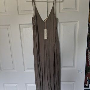 BNWT Lovestitch maxi dress S/M mocha taupe